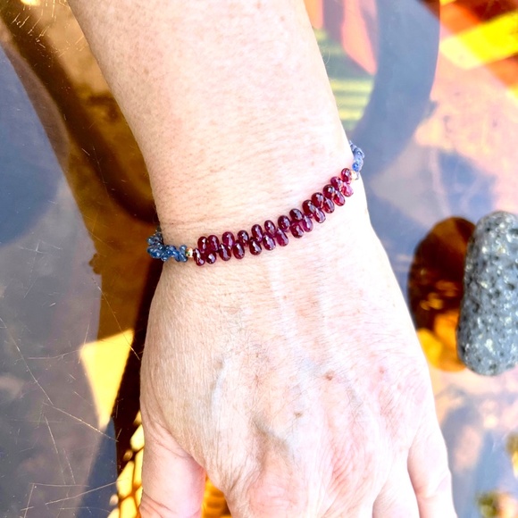 Handcrafted Natural Rhodolite Garnet Sapphire Bracelet Solid 14K Rose Gold - Picture 4 of 10